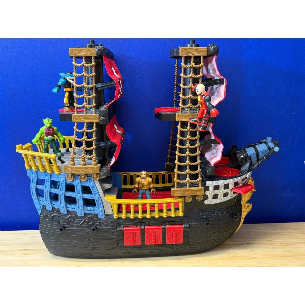 Fisher Price Imaginext Shark Bite Pirate Ship Playset with 4 Figures Black Red